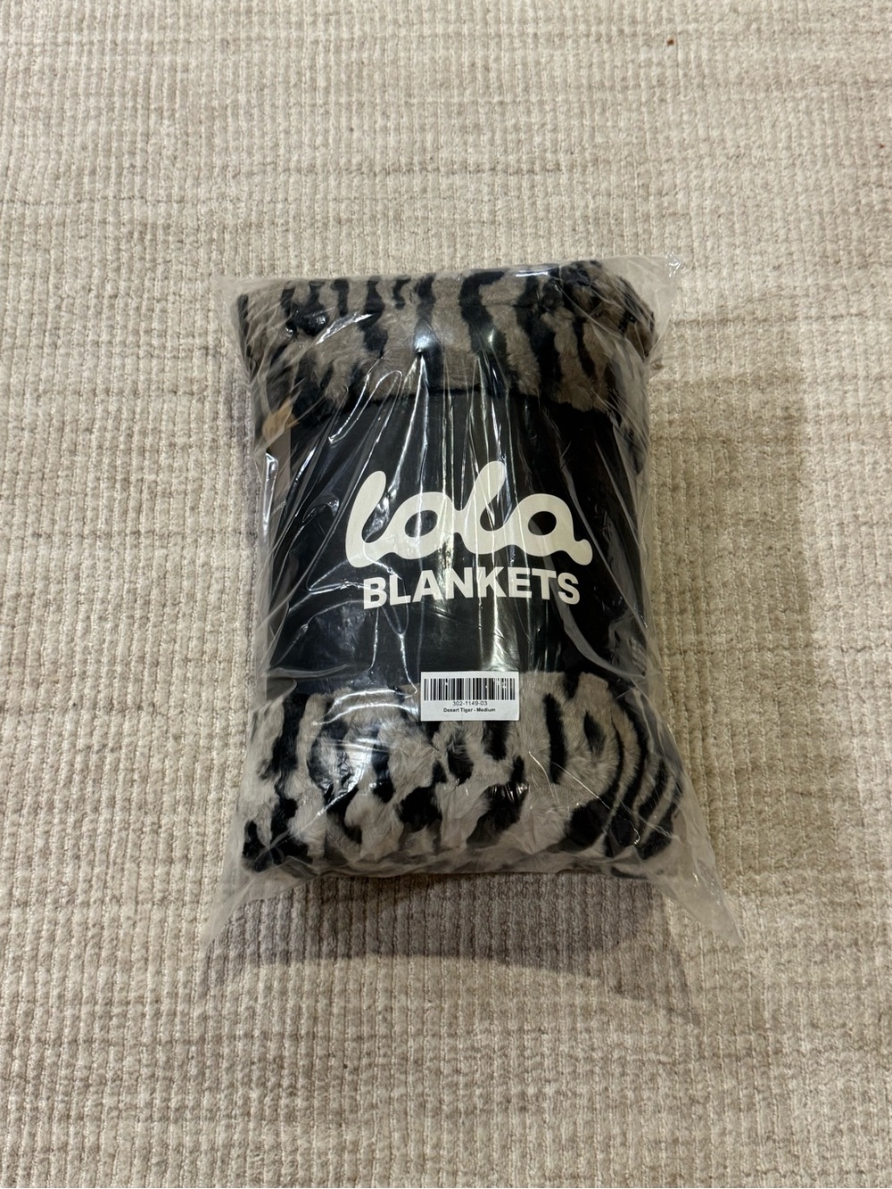 Lola Blankets Desert Tiger Medium Luxury Faux Fur Blanket